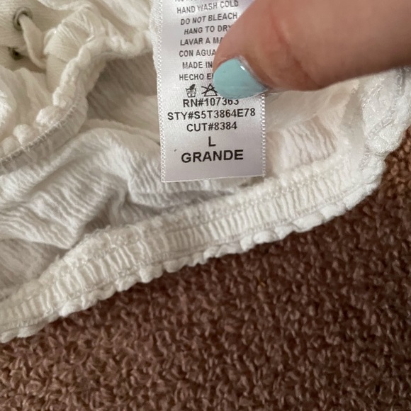 Off the shoulder crop top - Picture 2 of 2